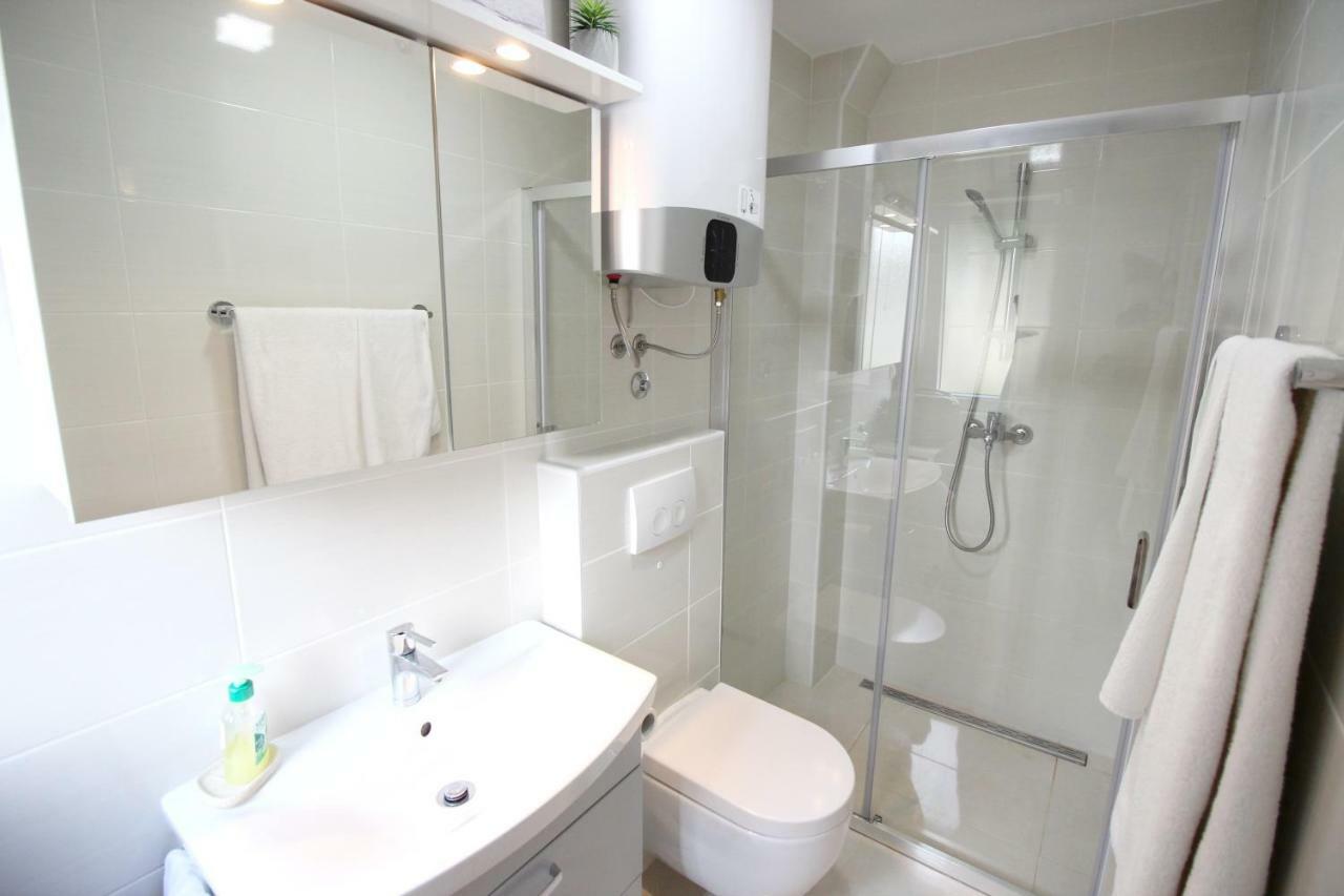 Studio Town Apartment